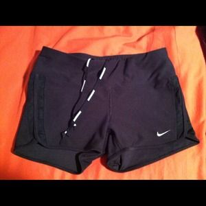 Black Nike shorts
