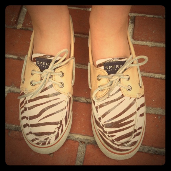 Zebra print sperrys