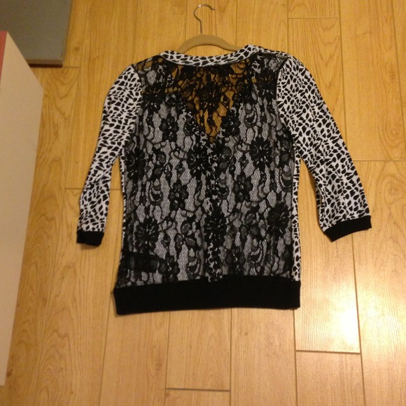 Sweater - Picture 2 of 2