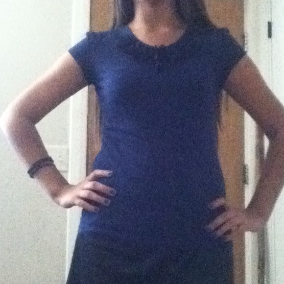 Navy blue tee