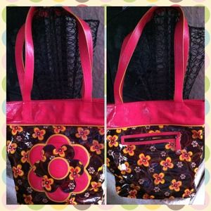 Bundle Vera Bradley Frill collection tote