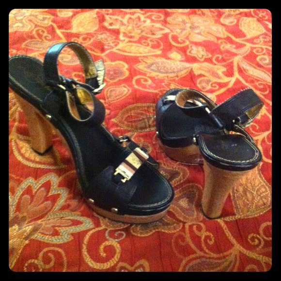 👠👠super cute Babyphat hills!!