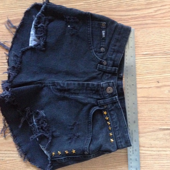 Denim - High waisted shorts