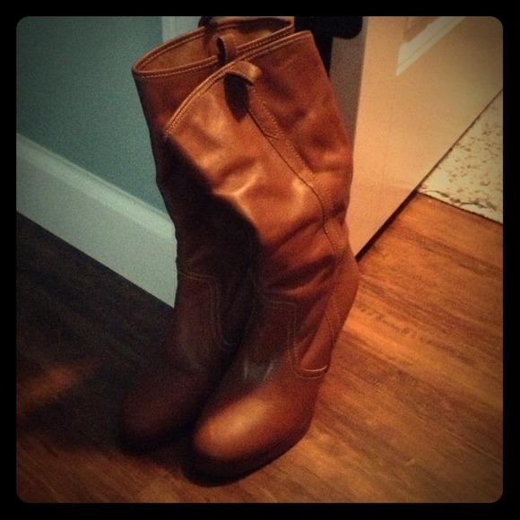 American eagle leather boots