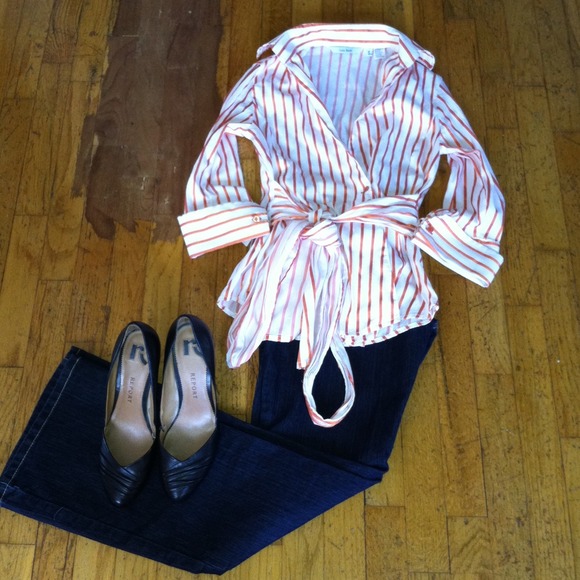 Zara Tops - SOLD 72hr SALE $10 Zara Basic stripped top