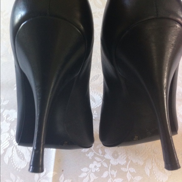 BCBG Black Leather Peep Toe Pumps - Picture 3 of 4
