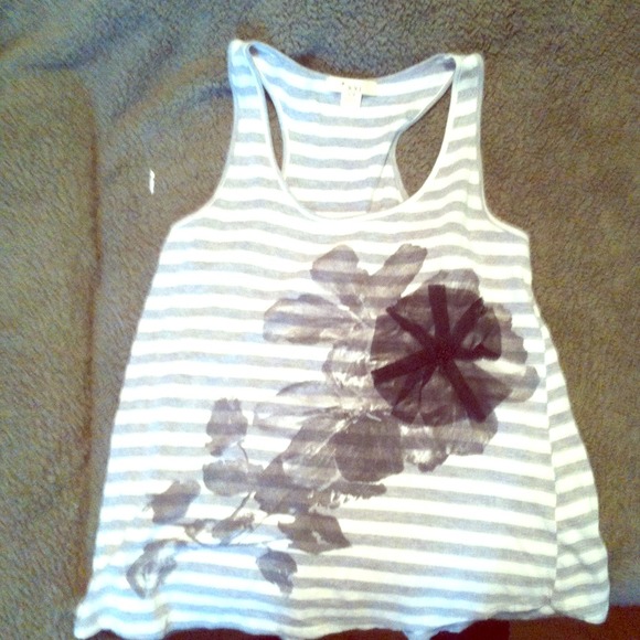 **SOLD NO LONGER AVAIL**RACERBACK TANK TOP
