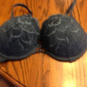 VS bra 36D