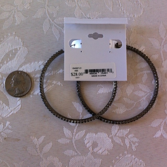 Guess Fashion Bling Grey Hoop Earrings - Picture 3 of 3