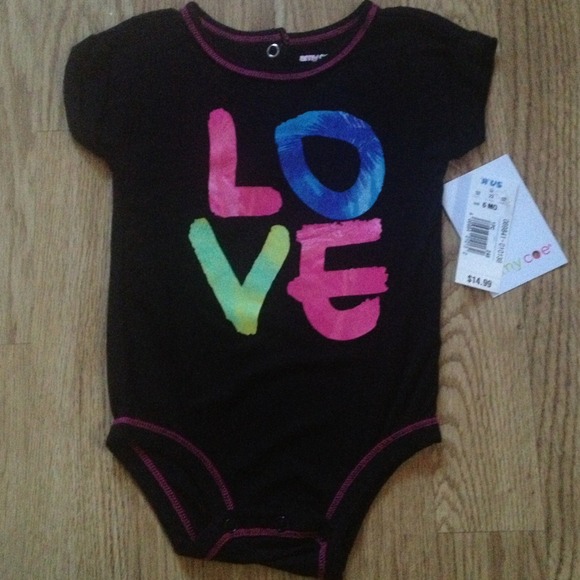 🚫Sold🚫6 mo love onesie