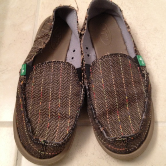 SOLD!!!! Bundle!  Sanuk Women's Donnie Slip Ons - Picture 2 of 4