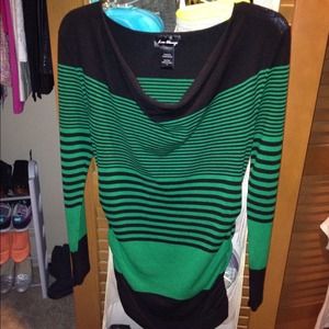 Emerald green and black tunic!