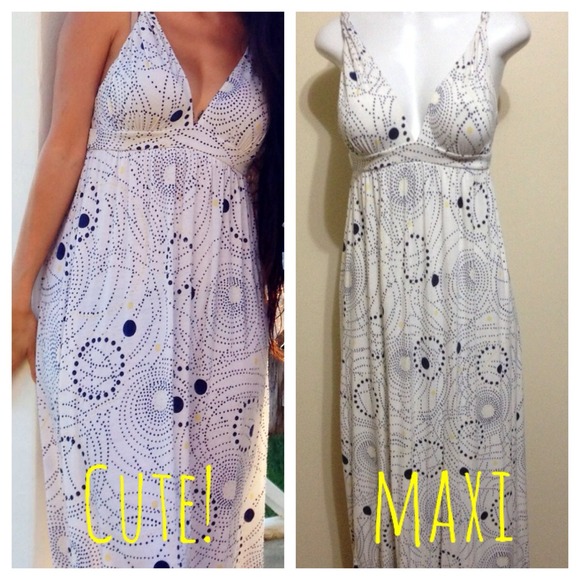 Hourglass Lily Dresses & Skirts - 🔽Reduced🔽🎀Cute maxi dress!