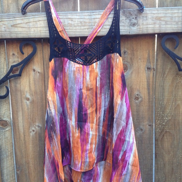 Really cute tank. Ordered from Tilly's