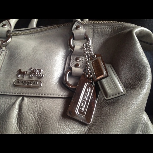 Genuine Coach Ashley Grey Leather Satchel!