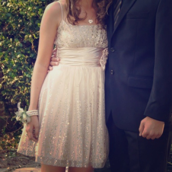 B. Darlin Short Formal Dress