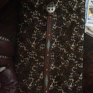 Women's leather belt