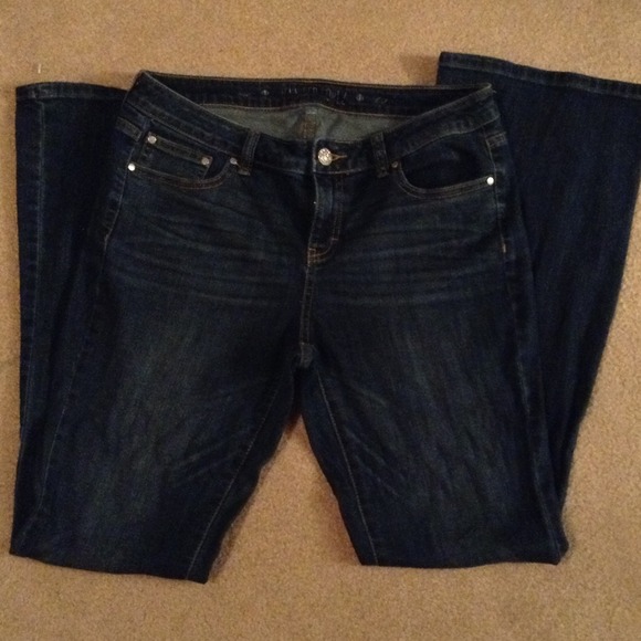 Jennifer Lopez boot cut jeans