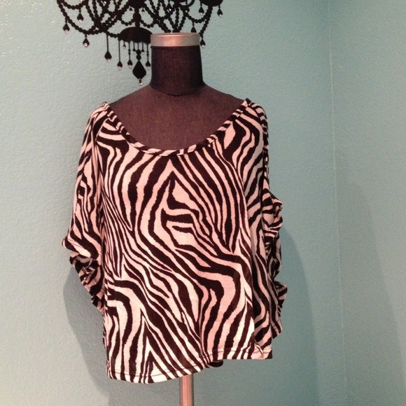 Cute Zebra print top!!! Wore once.