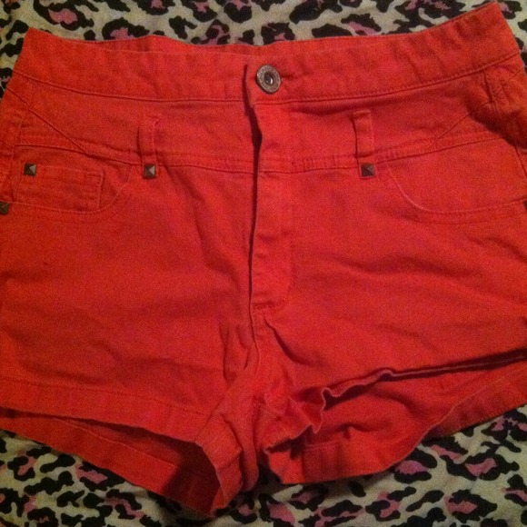 Coral-ish orange , high waisted shorts ! - Picture 2 of 3