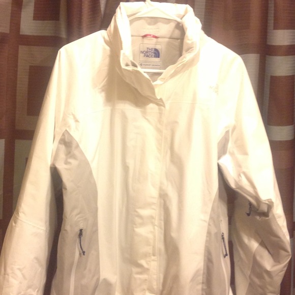the north face winter jacket brand new never worn