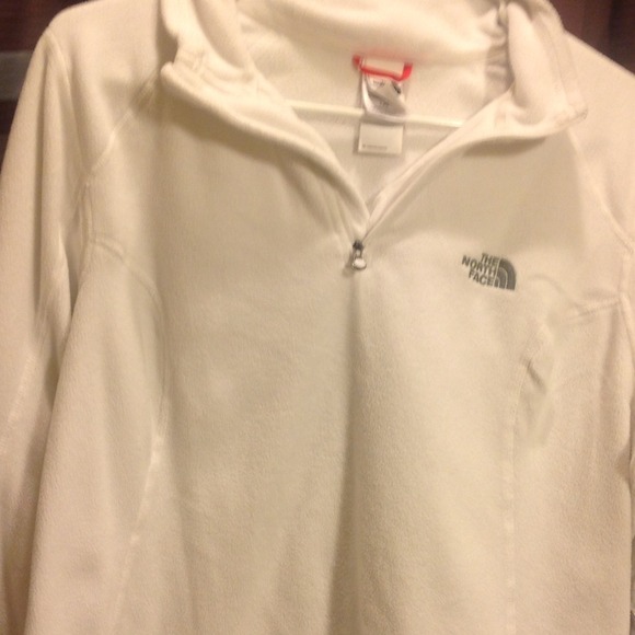 fleece the north face sweater pull over white