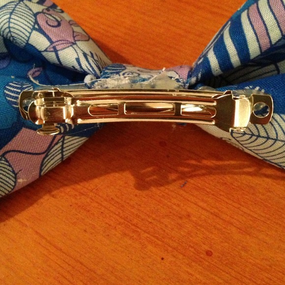 Handmade hair bows! Super cute! - Picture 2 of 2