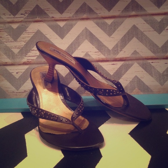 Cute studded brown heel.