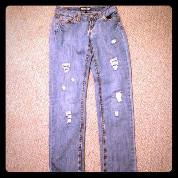 Cute blue jeans with a distressed look :)