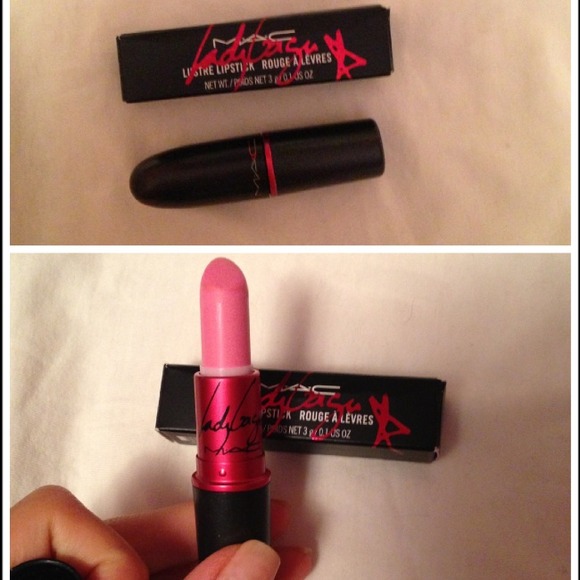 ❌SOLD❌MAC LE Viva glam in Gaga