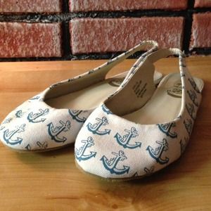 Cute anchor flats
