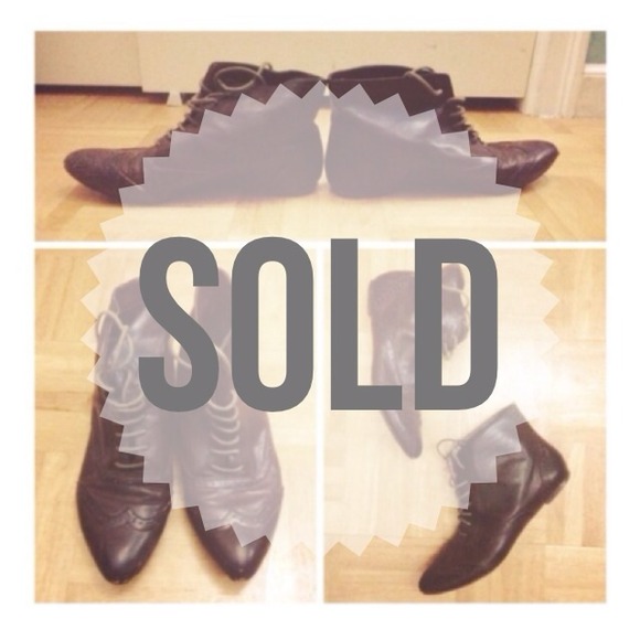 🔴SOLD ON INSTA🔴 Ankle Boots
