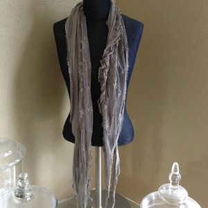 Grey scarf