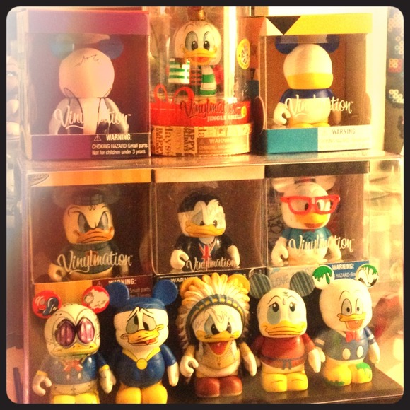 Vinylmation ❤ Just Sharing