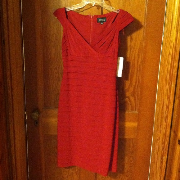 Cocktail dress - Picture 1 of 4