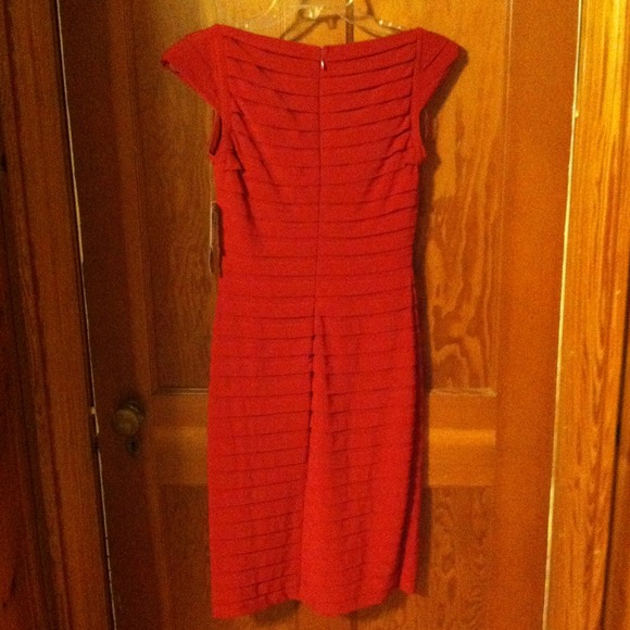 Cocktail dress - Picture 4 of 4