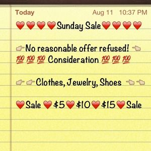 Check out my closet 🚫Trades ✅ Paypal