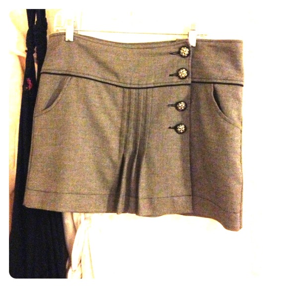 (Recently reduced) Black and white Zara skirt.