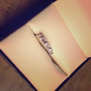Rhinestone Ring