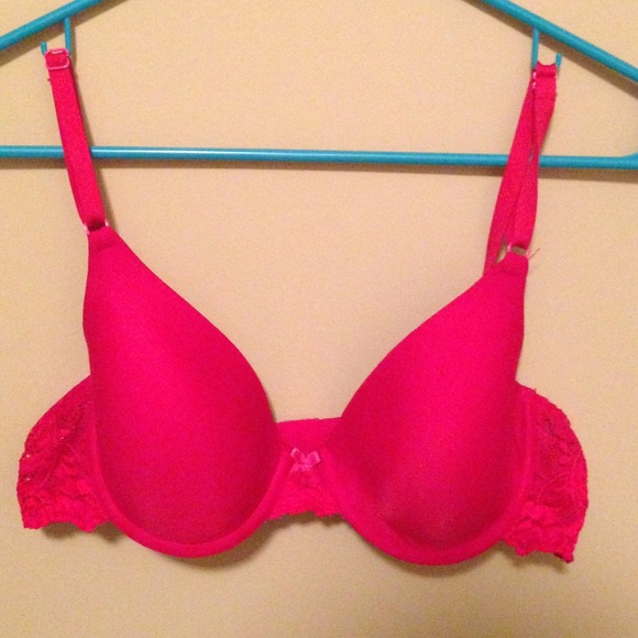 🔥HOT red lace bra!!🔥