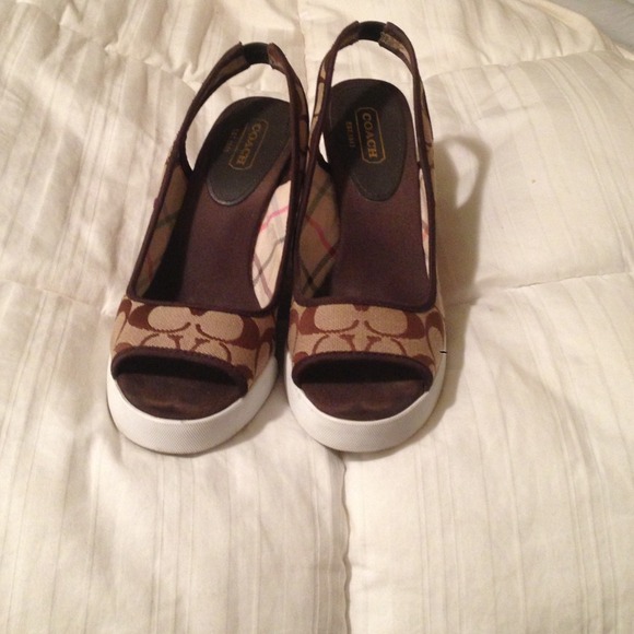 Authentic coach wedges