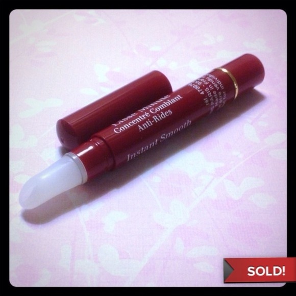 Bundled ✨ Clarins Instant Smooth Concentrate