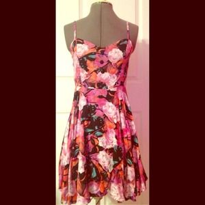 🎀HOST PICK🎀NWOT MINKPINK enchanted forest dress.
