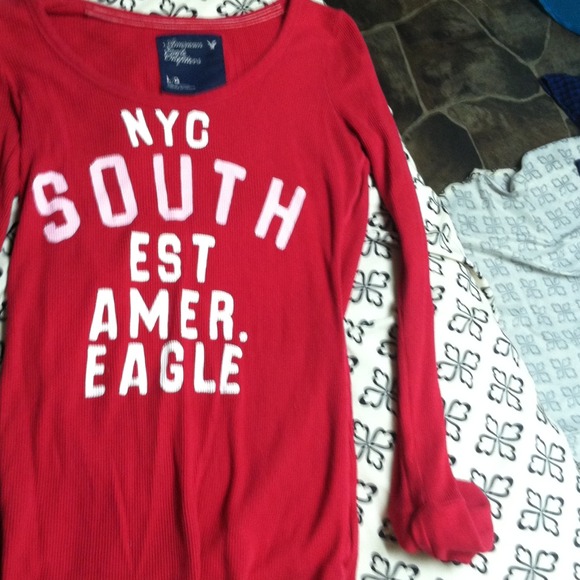 Long sleeved American eagle shirt
