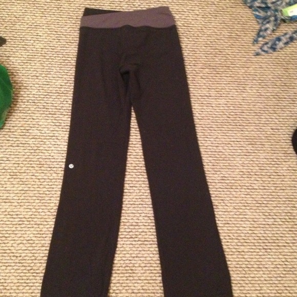 PRICE LOWERED LULU astro pants