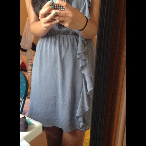 Asymmetrical Grey Ruffled Dress - Picture 3 of 3