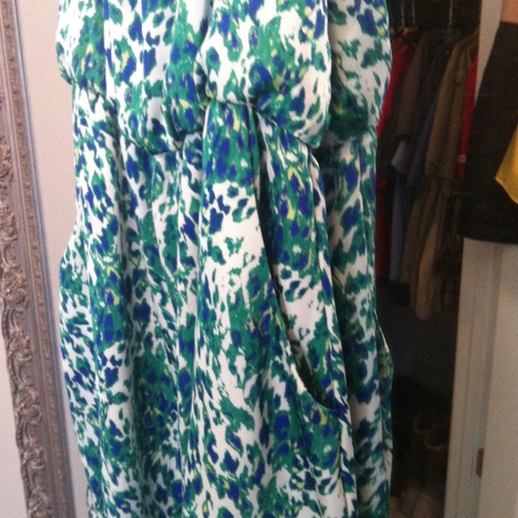 SOLD! - Picture 3 of 3