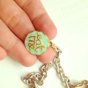 Alice in wonderland charm bracelt !!:)