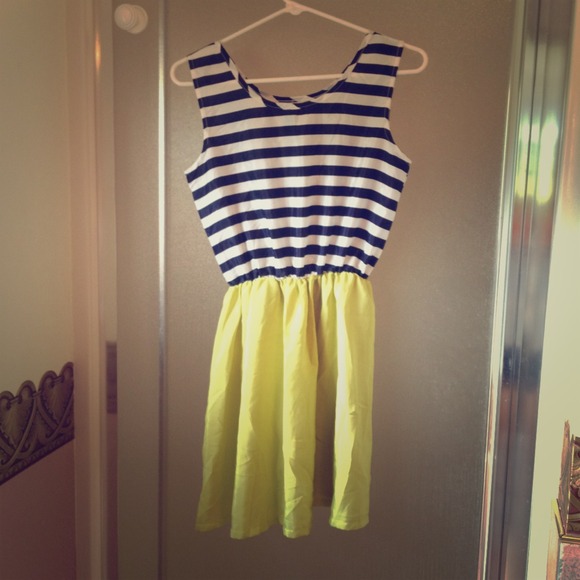 RESERVED!! Cute sundress