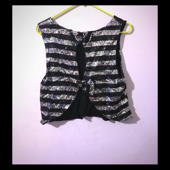 Black and silver sequin crop top